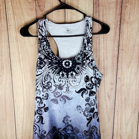 Pure Karma Active Tank Top With Boho Pattern - Picture 7 of 16
